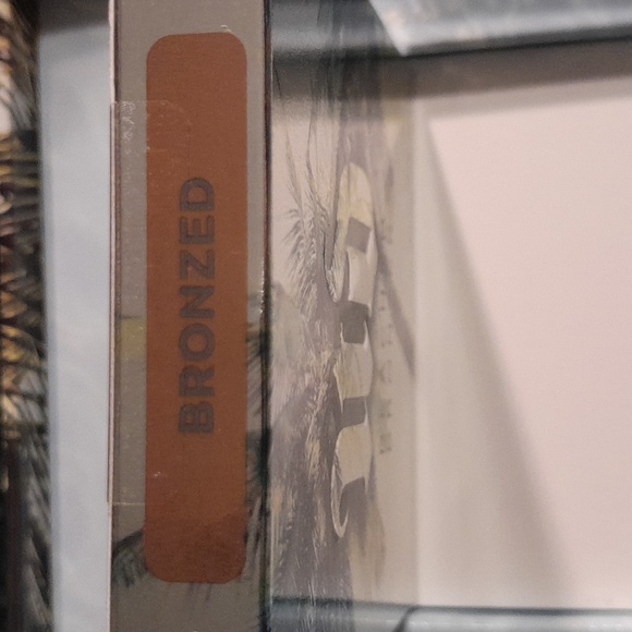 ONE OF A KIND URBAN DECAY BEACHED MAKEUP VAULT COLLECTION - Picture 6 of 13